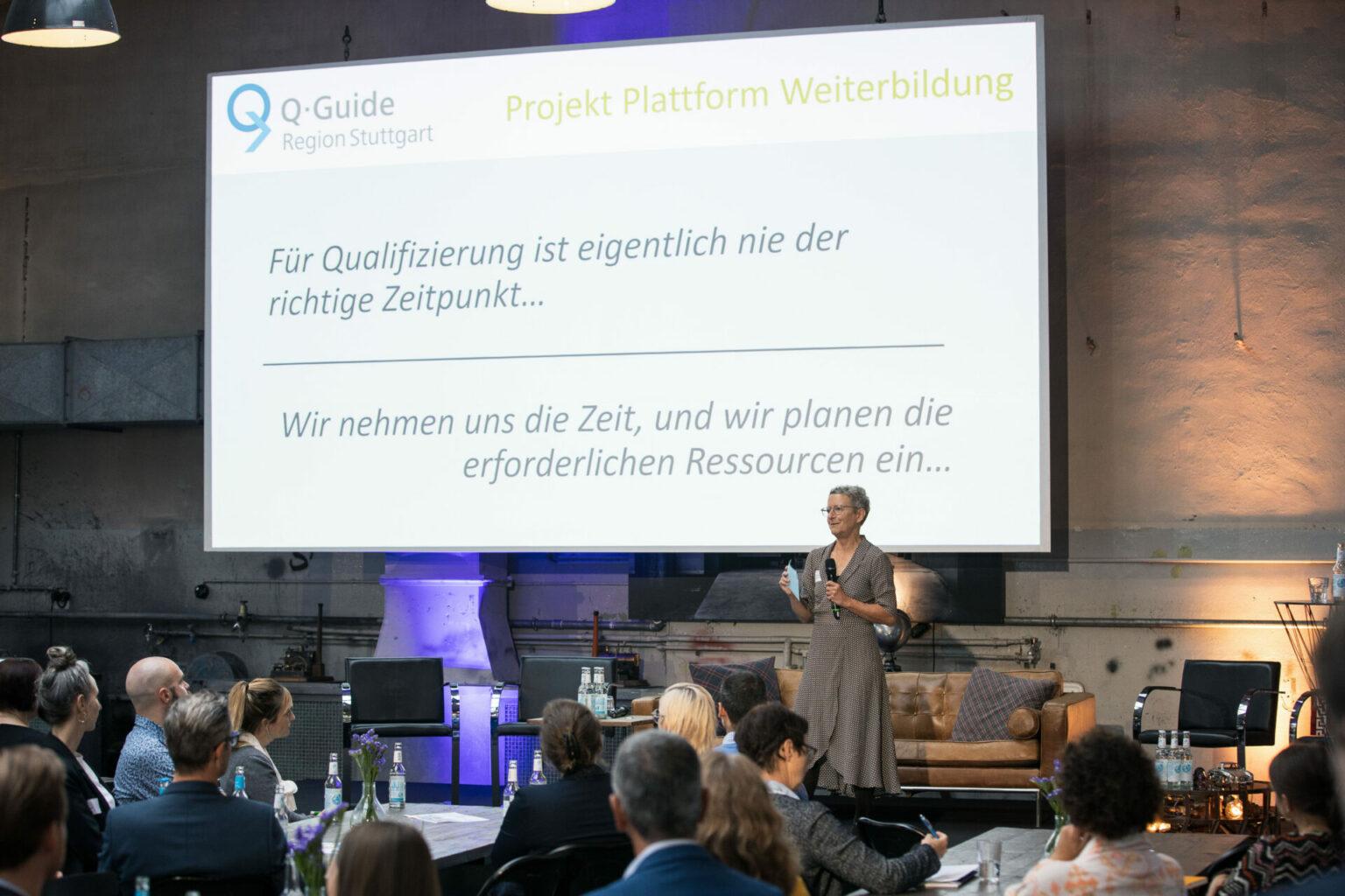Q-Guide Präsentation der Wirtschaftsförderung Region Stuttgart in der Garage 266.
